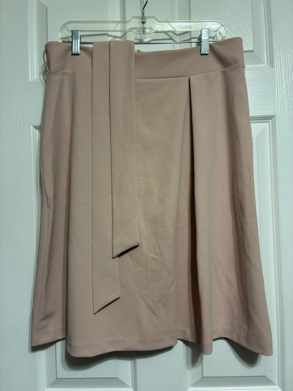 Worthington light pink skirt with waist tie